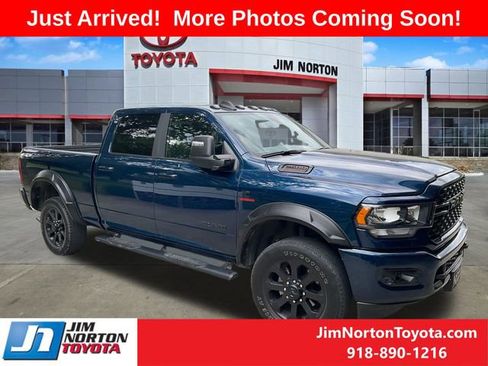 Used 2023 RAM 2500 Big Horn w/ Night Edition AWD/4WD image 14