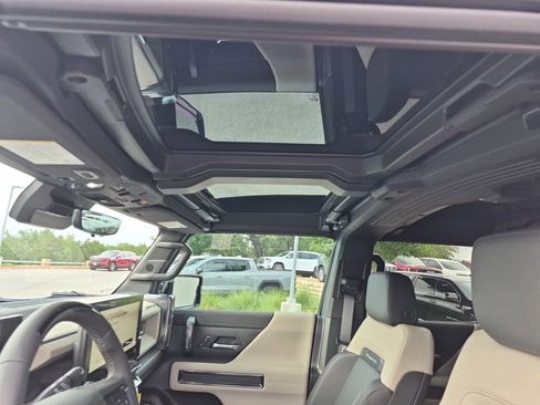 New 2026 GMC Hummer EV SUV AWD/4WD image 27
