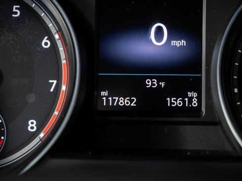 Used 2018 Volkswagen Atlas SE FWD image 11