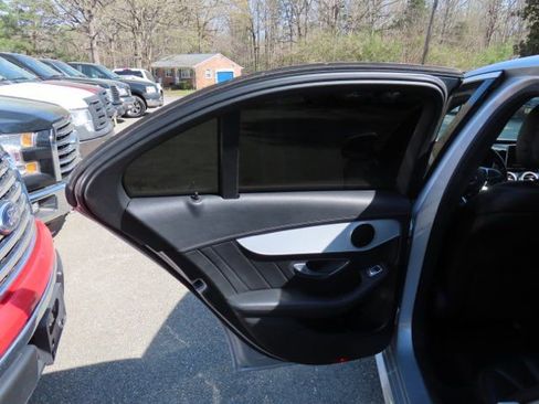 Used 2015 Mercedes-Benz C 300 Sedan image 10
