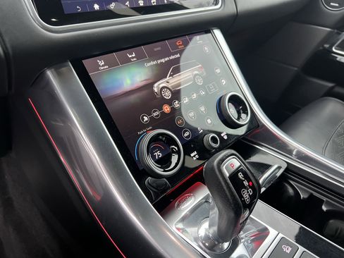 Used 2020 Land Rover Range Rover Sport SVR image 27