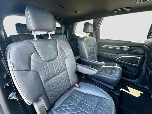 Certified 2024 Kia Telluride EX X-Line AWD/4WD image 33