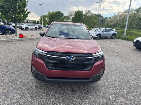 Certified 2025 Subaru Forester Touring AWD/4WD image 5