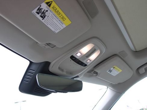 Used 2023 Volvo XC90 B5 Core AWD/4WD image 19
