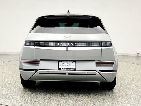 Used 2024 Hyundai Ioniq 5 Limited image 6