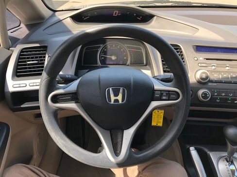 Used 2010 Honda Civic LX image 13