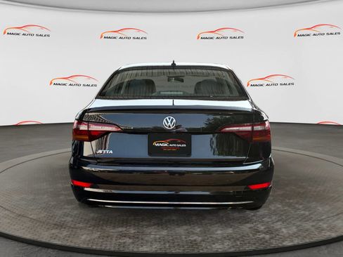 Used 2019 Volkswagen Jetta S w/ Driver Assistance Package FWD image 9