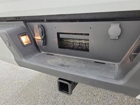 Used 2023 Ford F150 XLT w/ Equipment Group 302A High AWD/4WD image 11