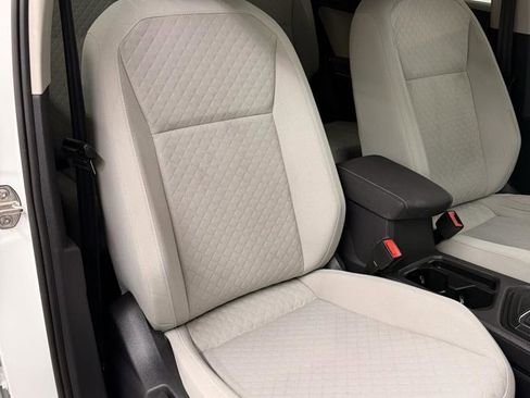 Used 2021 Volkswagen Tiguan S image 36