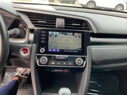 Used 2020 Honda Civic Sport image 23
