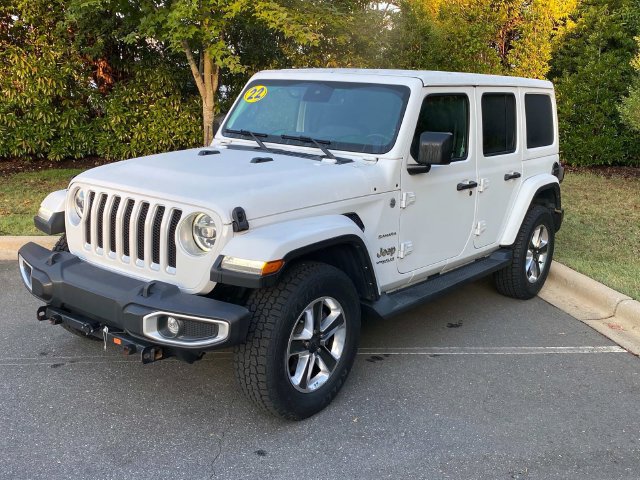 Used 2022 Jeep Wrangler Unlimited Sahara w/ LED Lighting Group AWD/4WD image 3