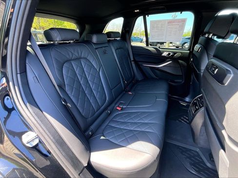 Used 2026 BMW X5 xDrive40i w/ M Sport Package image 26