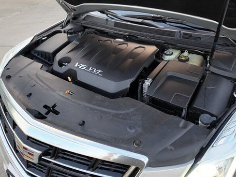 Used 2017 Cadillac XTS Luxury image 19