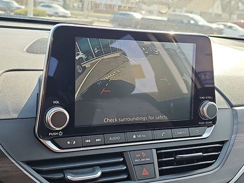 New 2026 Nissan Altima 2.5 SV image 12