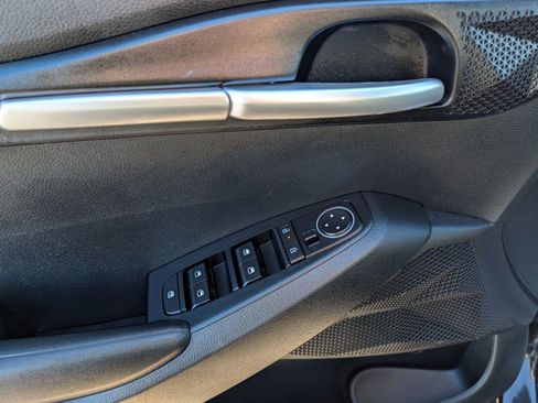 Used 2024 Kia Seltos LX image 22