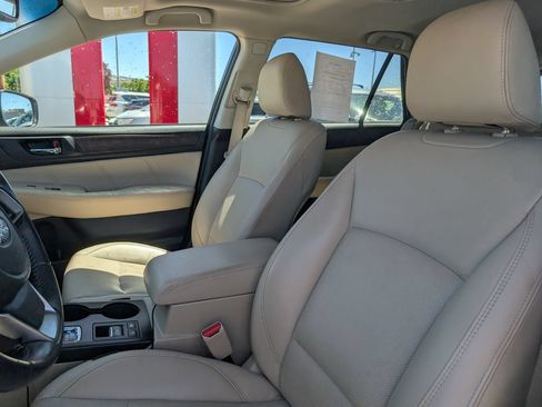 Used 2018 Subaru Outback 2.5i Limited AWD/4WD image 7