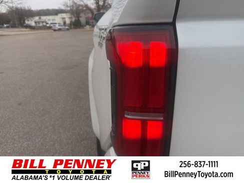 Used 2025 Toyota Tacoma TRD Sport w/ TRD Sport Upgrade Package image 10