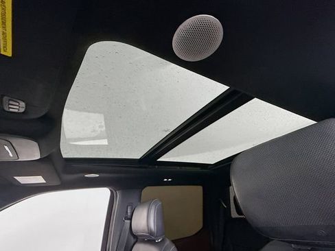 Used 2021 Ford F150 Lariat w/ Equipment Group 502A High image 23