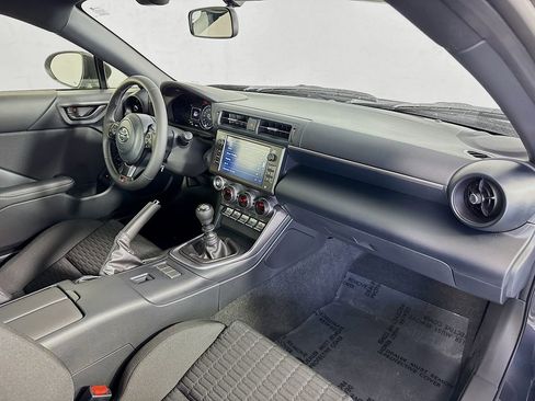 Used 2026 Toyota GR86 RWD image 31