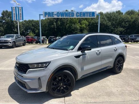 Used 2022 Kia Sorento SX FWD image 2
