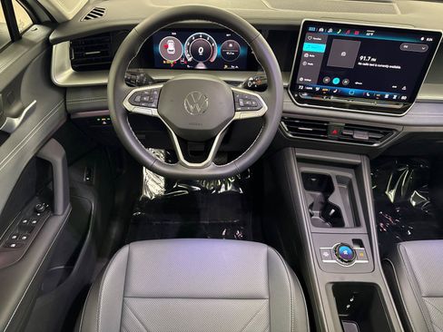 New 2026 Volkswagen Tiguan SE AWD/4WD image 13