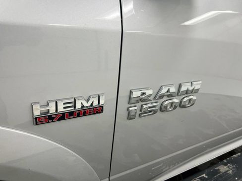 Used 2014 RAM 1500 Laramie AWD/4WD image 25