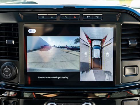 Used 2023 Ford F250 Lariat w/ Lariat Ultimate Package image 26