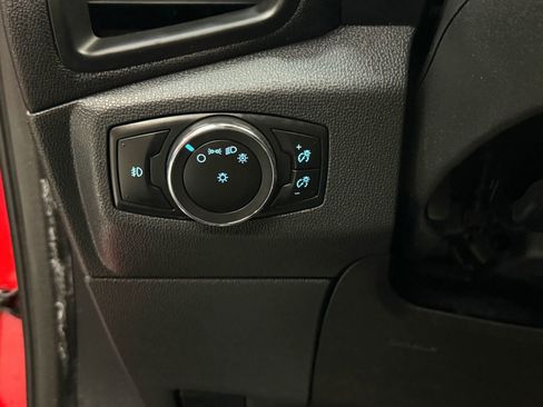 Used 2020 Ford EcoSport SE image 28