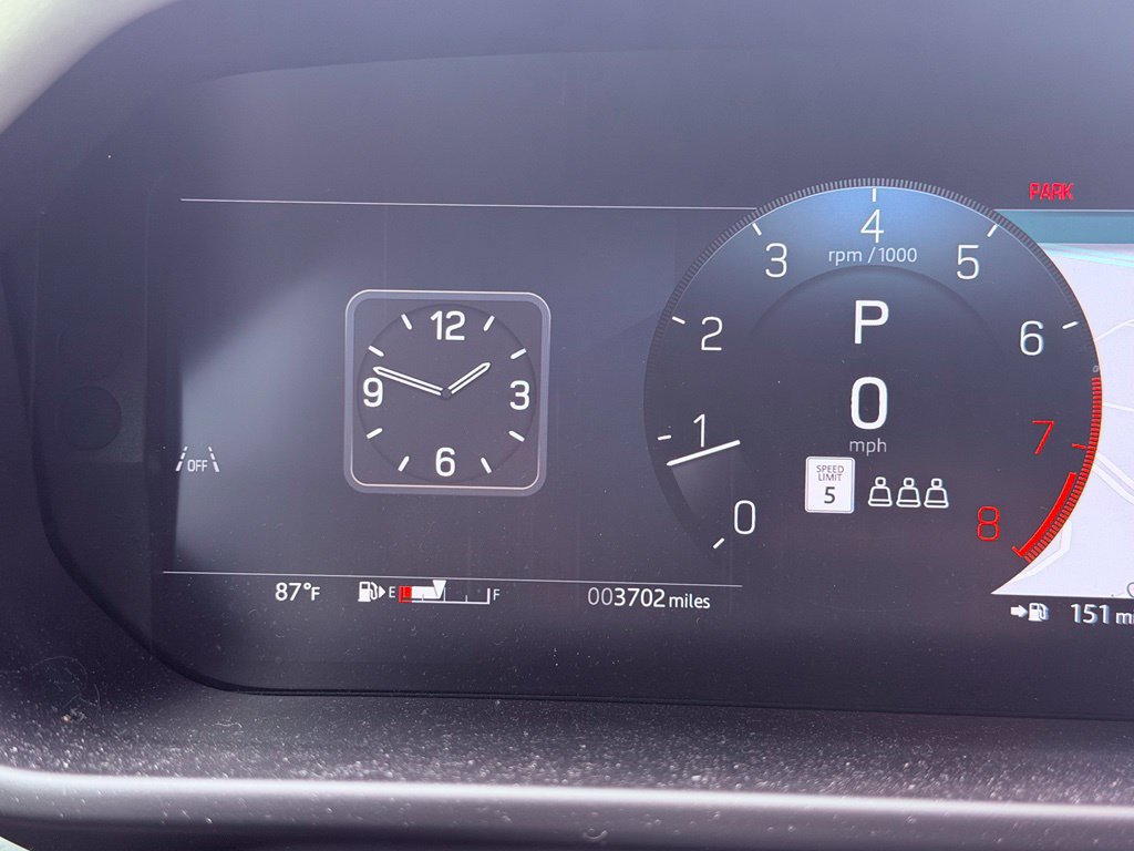 Used 2026 Land Rover Defender 110 OCTA AWD/4WD image 28