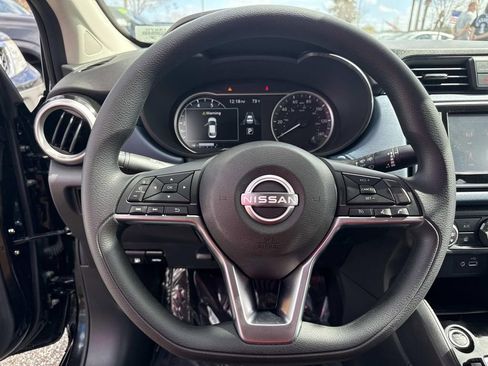 Certified 2025 Nissan Versa SV w/ Trunk Package image 24