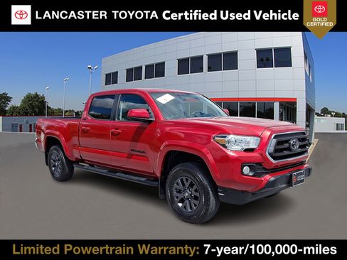Certified 2022 Toyota Tacoma SR5 AWD/4WD image 1