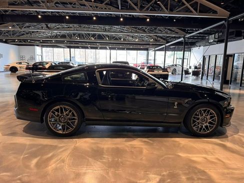 Used 2012 Ford Mustang Shelby GT500 w/ SVT Performance Pkg image 6