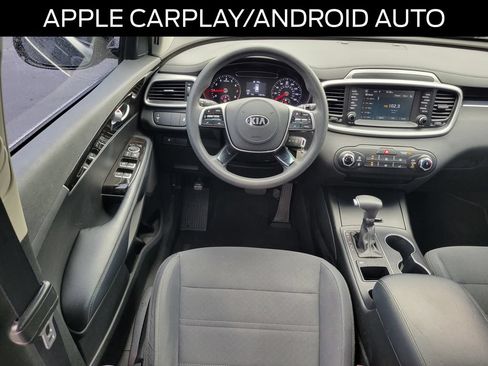 Used 2019 Kia Sorento L FWD image 9