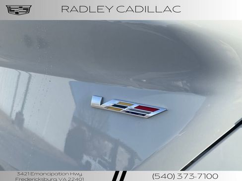 Used 2023 Cadillac CT4 V w/ LPO, ONYX Package image 10