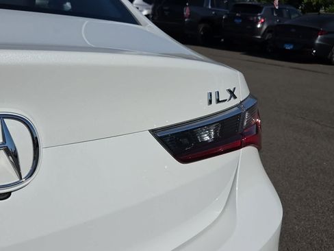Used 2019 Acura ILX FWD image 15
