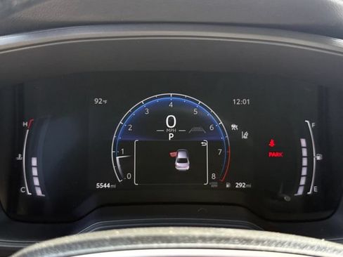 Used 2026 Toyota Corolla SE FWD image 17