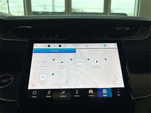 New 2025 Jeep Grand Cherokee Limited image 12