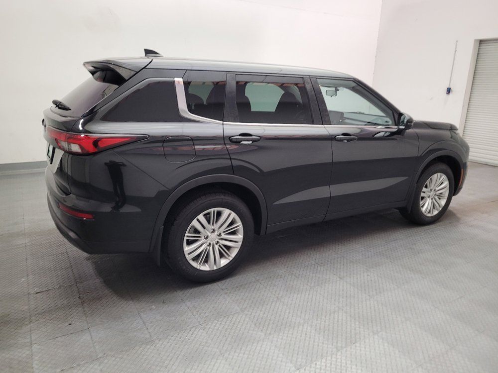 Used 2022 Mitsubishi Outlander ES AWD/4WD image 10
