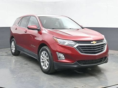 Used 2020 Chevrolet Equinox LT FWD image 2