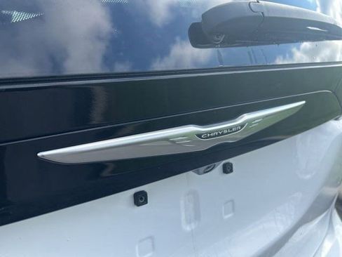 Used 2023 Chrysler Voyager LX FWD image 45