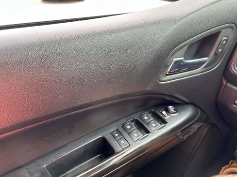 Used 2017 GMC Canyon SLT w/ Driver Alert Package AWD/4WD image 26