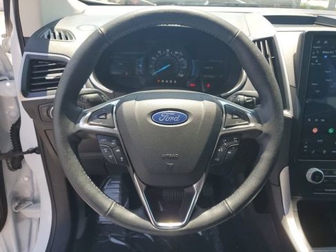 Used 2021 Ford Edge SEL w/ Convenience Package FWD image 26