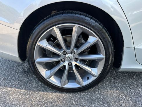 Used 2019 Volvo S60 T5 Momentum w/ Multimedia Package image 17