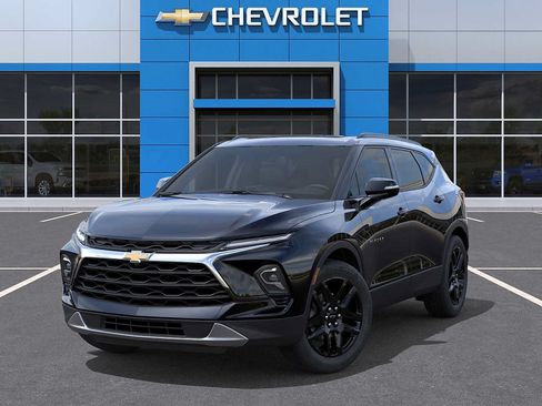 New 2026 Chevrolet Blazer LT w/ Sound & Technology Package AWD/4WD image 6