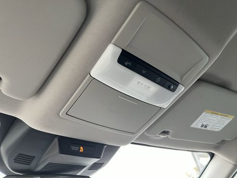 Certified 2023 Nissan Rogue S image 24