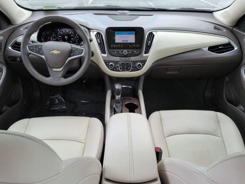 Used 2024 Chevrolet Malibu LT FWD image 14