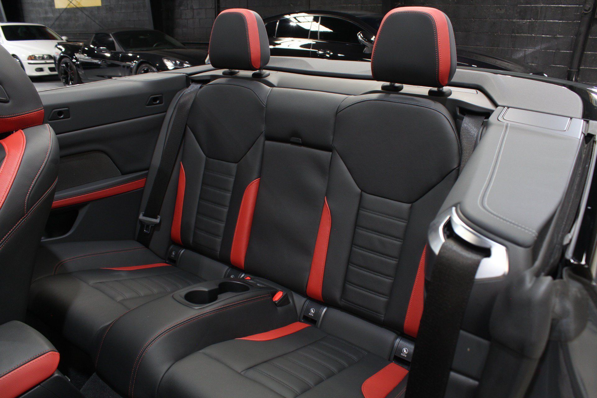 Used 2026 BMW M440i Convertible w/ Premium Package RWD image 56