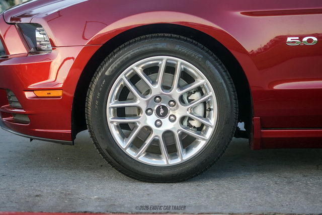 Used 2014 Ford Mustang GT Premium w/ Electronics Package RWD image 75