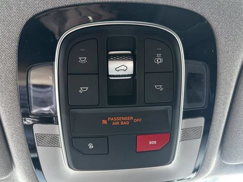 Used 2022 Hyundai Santa Fe Limited AWD/4WD image 26