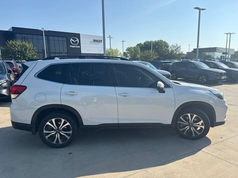 Used 2019 Subaru Forester Limited AWD/4WD image 4